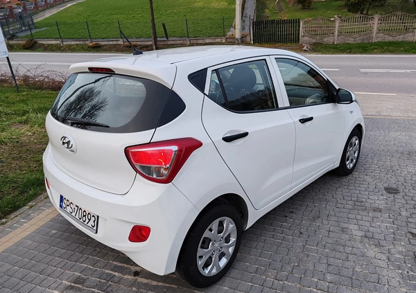 Hyundai i10 cena 26999 przebieg: 145713, rok produkcji 2016 z Wolbrom małe 742